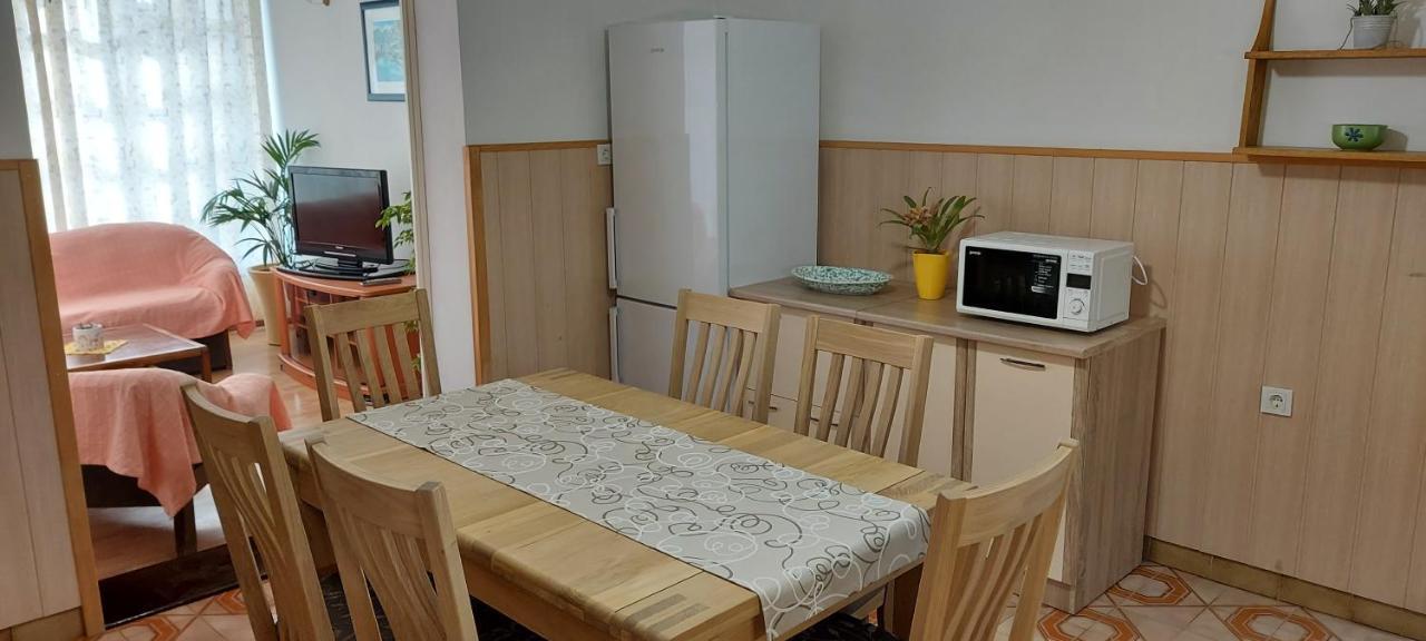 Apartmani Sladana Kampor Exteriér fotografie