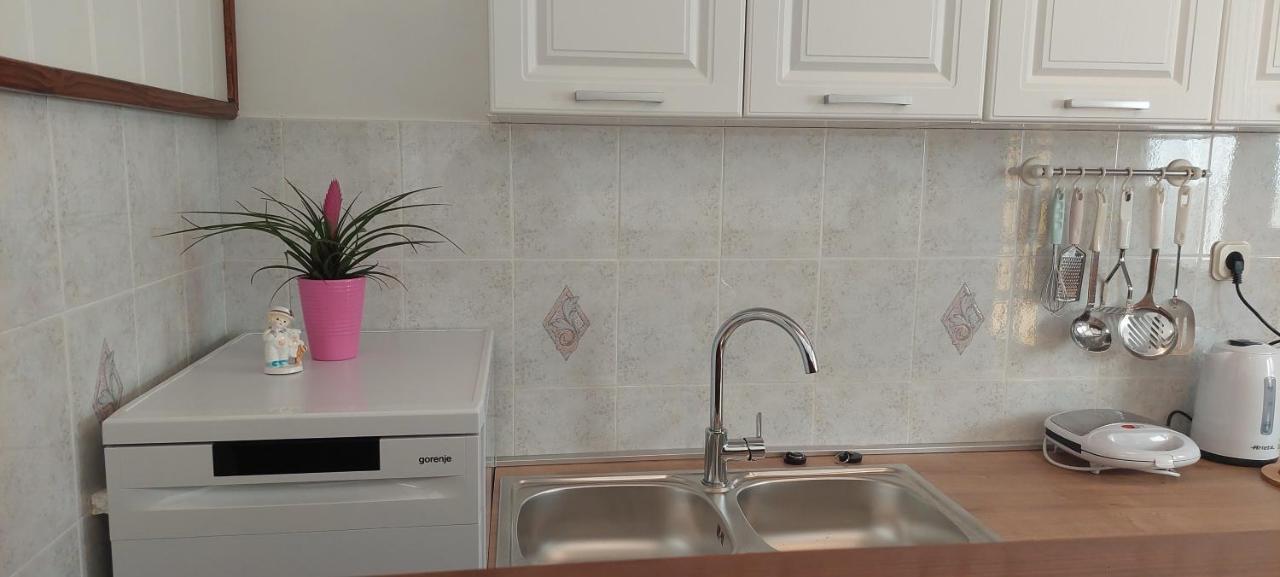 Apartmani Sladana Kampor Exteriér fotografie